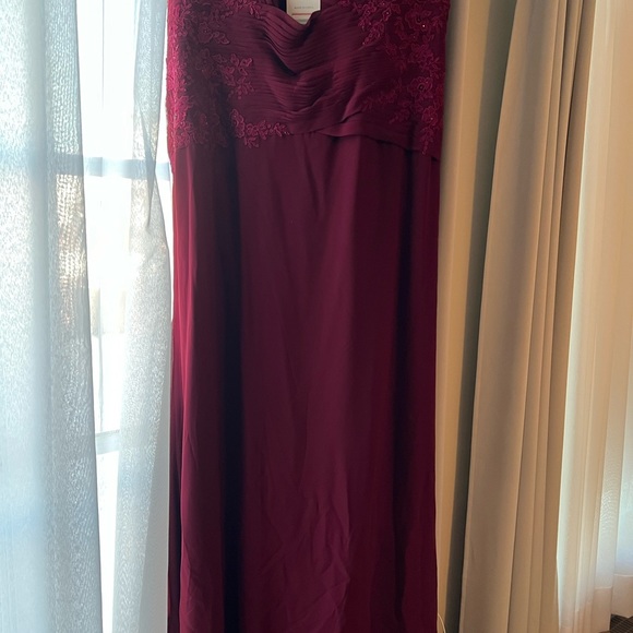Mon Cheri Evening Dress - Picture 6 of 9